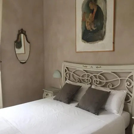 Liberty Alojamento de Acomodação e Pequeno-almoço 2*